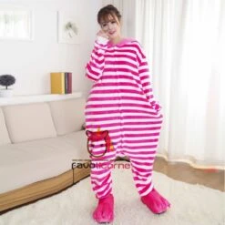 Femme Homme Combinaison Pyjama Chat De Cheshire Déguisement -Favolicorne Déguisement Promos Magasin af190181 1