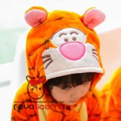 Combinaison Pyjama Enfants Winnie L'Ourson Tigrou Capuche Garçon & Fille Déguisement Déguisement -Favolicorne Déguisement Promos Magasin fk19013 4